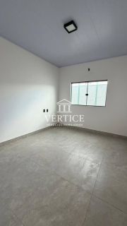 CASA À VENDA NO BAIRRO URUGUAI