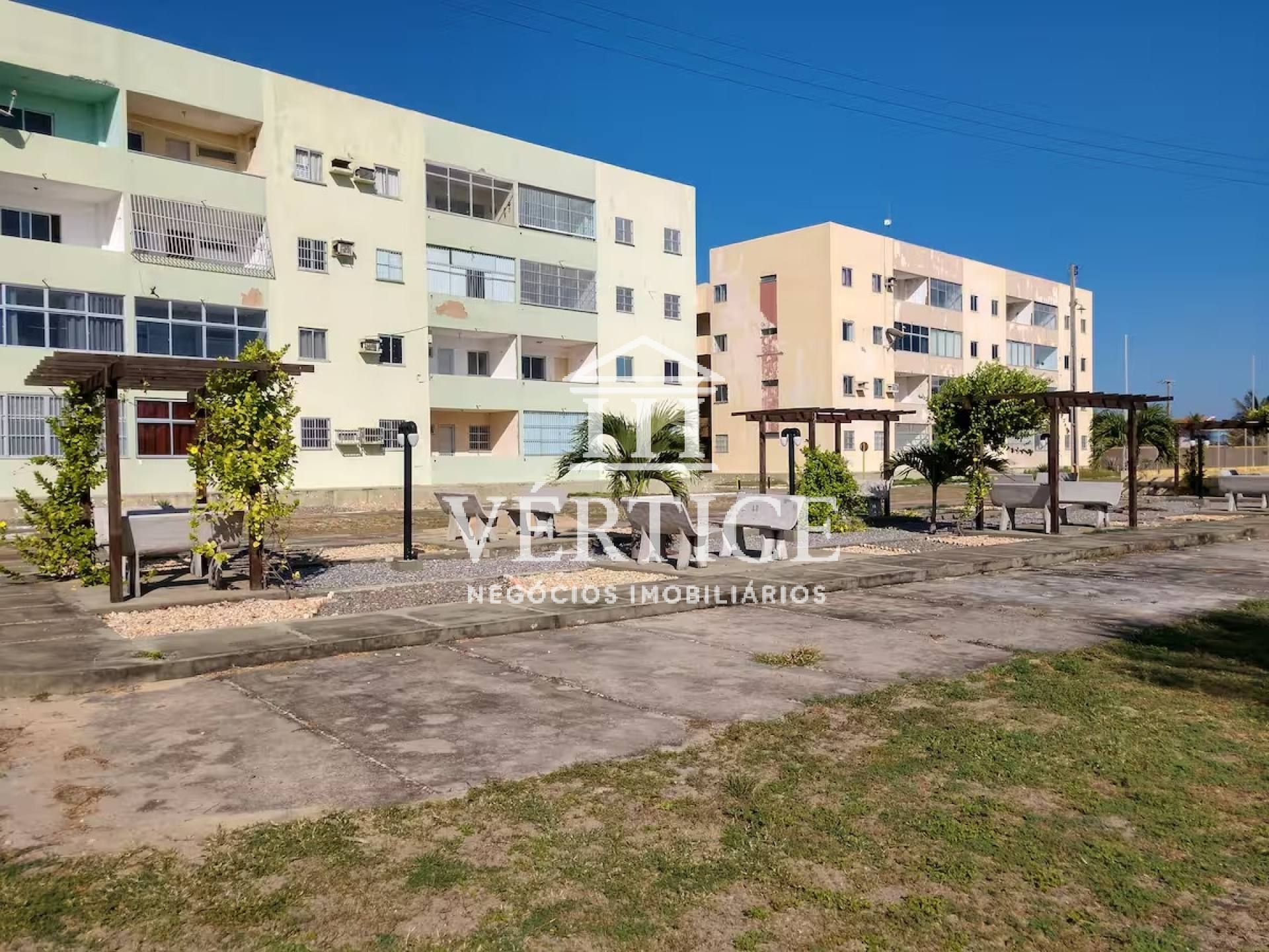 APARTAMENTO À VENDA EM LUÍS CORREIA-PI