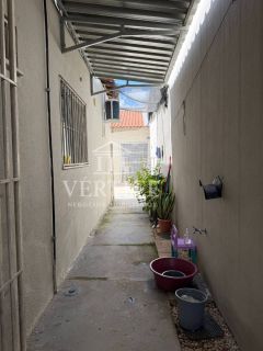 Casa Térrea no Bairro Planalto do Uruguai - Zona Leste.