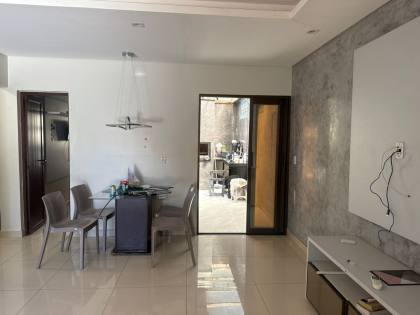 Casa no Condomínio Colinas no bairro Verde Lar em Teresina - Zona Leste
