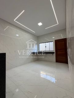 CASA À VENDA - GRANDE DIRCEU