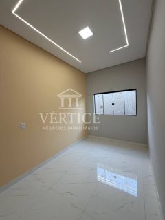 CASA À VENDA - GRANDE DIRCEU