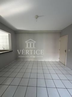 APARTAMENTO à VENDA com 3 quartos - Zona Leste