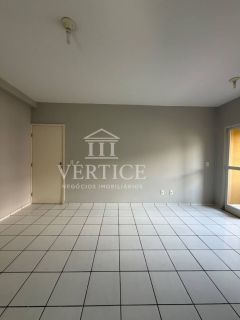 APARTAMENTO à VENDA com 3 quartos - Zona Leste