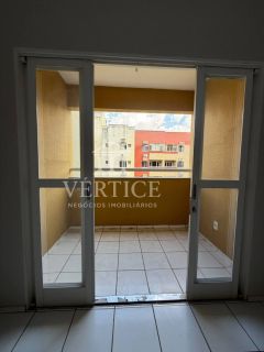 APARTAMENTO à VENDA com 3 quartos - Zona Leste