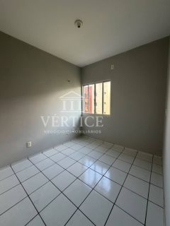 APARTAMENTO à VENDA com 3 quartos - Zona Leste