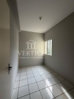 APARTAMENTO à VENDA com 3 quartos - Zona Leste