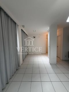 Apartamento à Vender com 3 quartos no São Cristorvão - Zona Leste