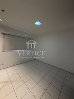 Apartamento à Vender com 3 quartos no São Cristorvão - Zona Leste