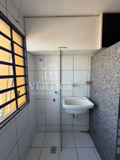 APARTAMENTO à VENDA com 3 quartos - Zona Leste