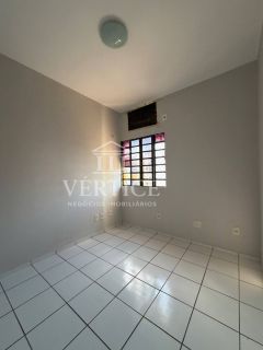 APARTAMENTO à VENDA com 3 quartos - Zona Leste