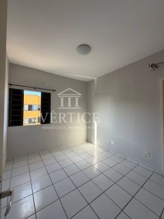 APARTAMENTO à VENDA com 3 quartos - Zona Leste