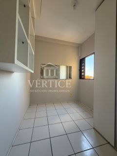 APARTAMENTO à VENDA com 3 quartos - Zona Leste