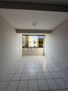 APARTAMENTO à VENDA com 3 quartos - Zona Leste