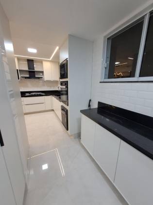 Apartamento Para Vender com 4 quartos 1 suítes no bairro Graça em Salvador