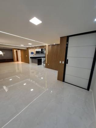 Apartamento Para Vender com 4 quartos 1 suítes no bairro Graça em Salvador