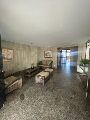 Apartamento Para Vender com 3 quartos 1 suítes Armação  em Salvador