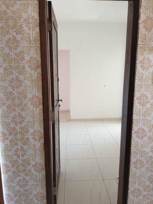 Sala Comercial Para Vender no bairro 													<<< Selecione uma Cidade em 													<<< Selecione um Estado