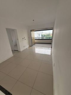 Apartamento Para Vender com 2 quartos 1 suítes no bairro Jardim Apipema em Salvador