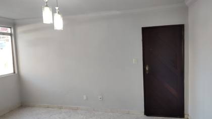 Apartamento Para Vender  Térreo com 2 quartos no bairro Canabrava em Salvador