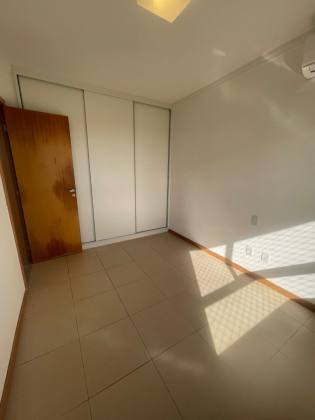 Apartamento Para Vender com 2 quartos 1 suítes no bairro Patamares em Salvador