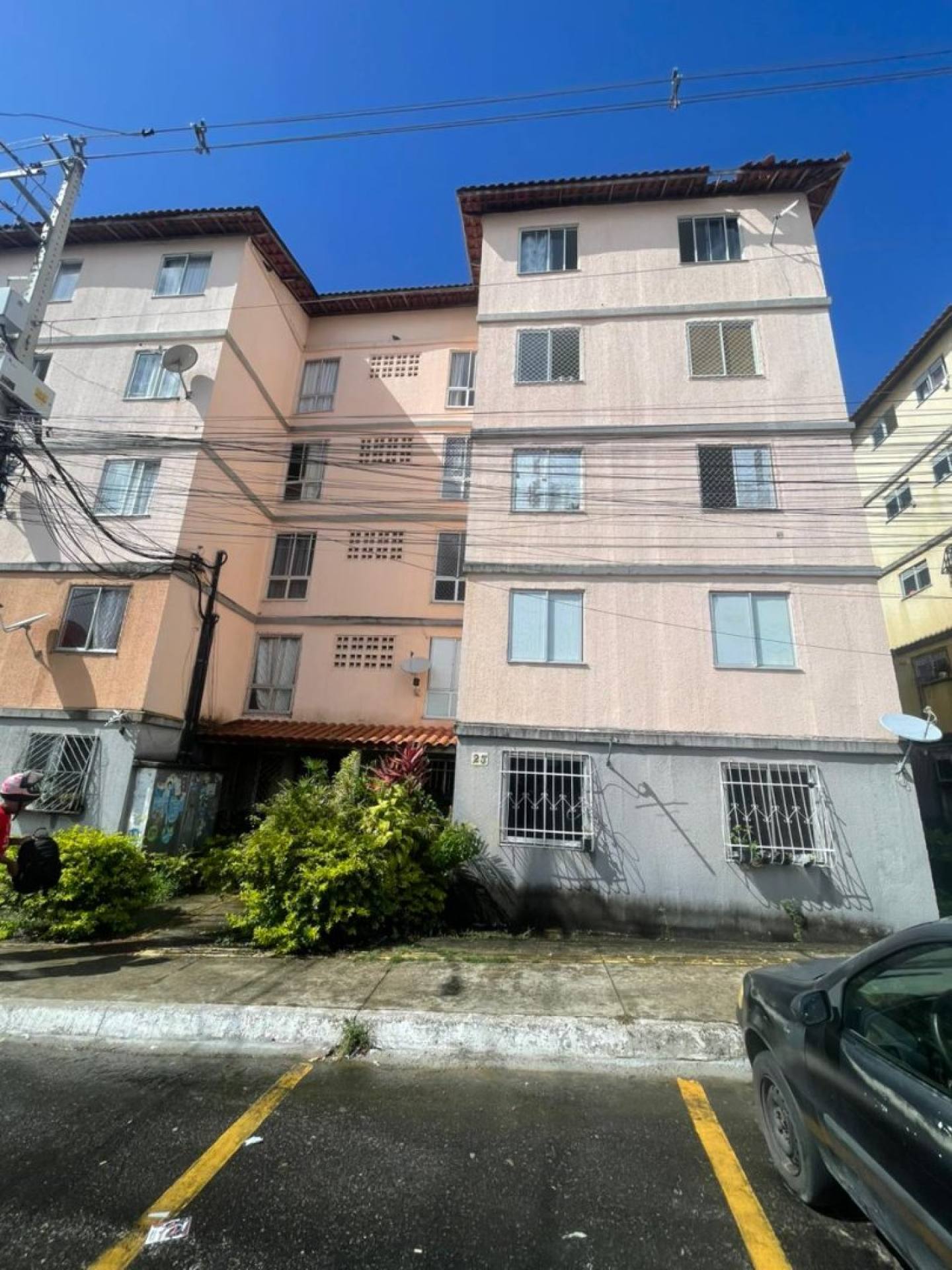 Apartamento Para Vender com 2 quartos no bairro Jardim das Margaridas em Salvador