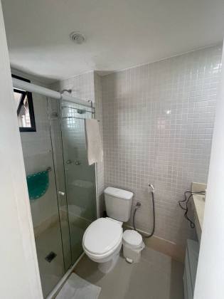 Apartamento Para Vender com 4 quartos 3 suítes no bairro Jardim Apipema em Salvador