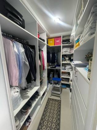 Apartamento Para Vender com 4 quartos 3 suítes no bairro Jardim Apipema em Salvador