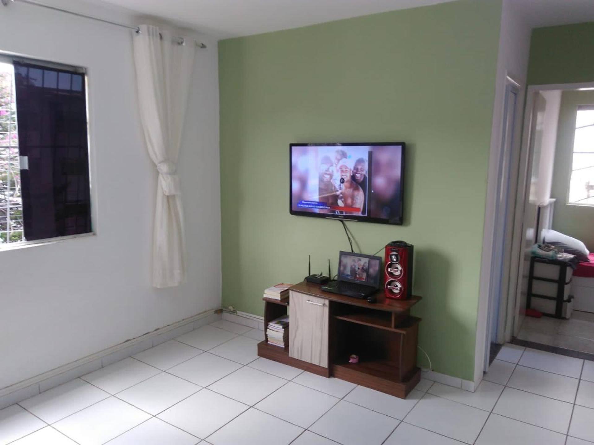 Apartamento Para Vender com 2 quartos no bairro Vale dos Lagos em Salvador