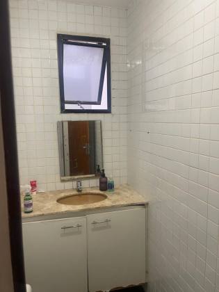 Apartamento Para Vender com 4 quartos 3 suítes no bairro Jaguaribe em Salvador