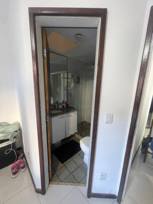 Apartamento Para Vender com 4 quartos 3 suítes no bairro Jaguaribe em Salvador