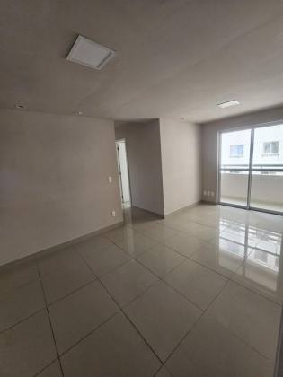 Apartamento Para Vender com 3 quartos 1 suíte no bairro Piatã em Salvador