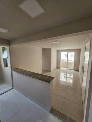 Apartamento Para Vender com 3 quartos 1 suíte no bairro Piatã em Salvador