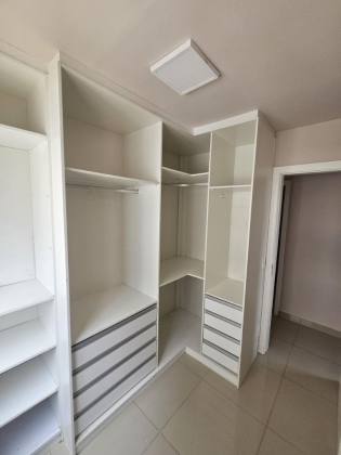 Apartamento Para Vender com 3 quartos 1 suíte no bairro Piatã em Salvador