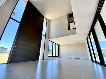 Casa de Condomínio Para Vender com 5 quartos 5 suítes no bairro Praia do Forte em Mata De São João