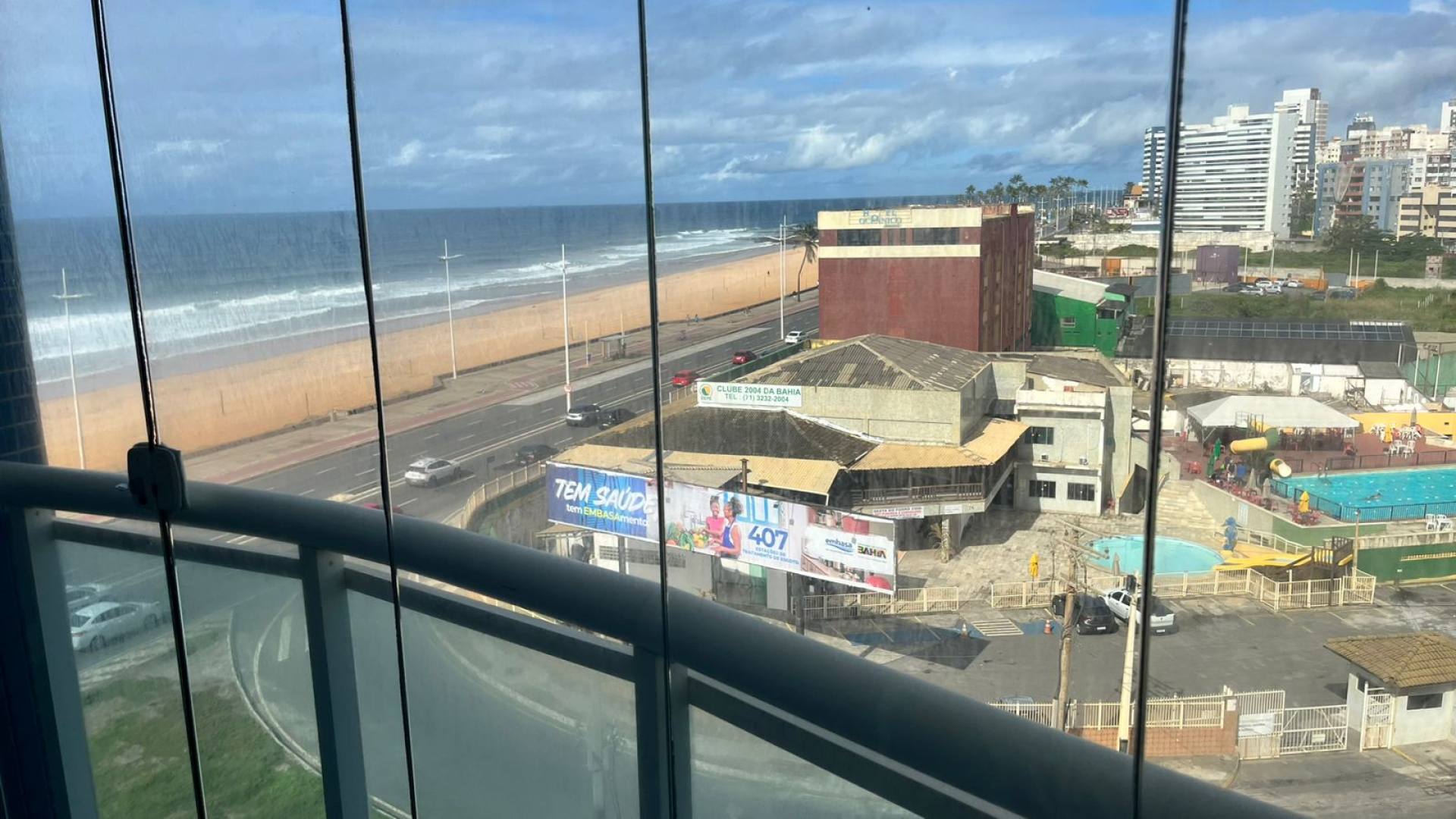 Apartamento Para Vender com 1 quartos 1 suíte no bairro Jardim Armação em Salvador