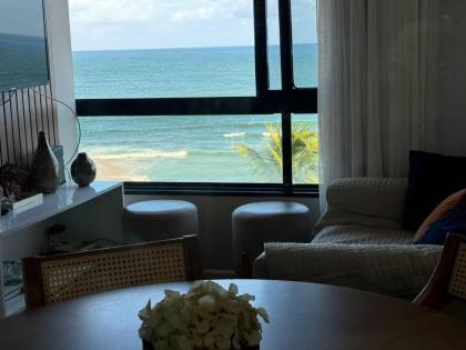 Apartamento Para Vender com 2 quartos Porteira Fechada  Ondina em Salvador