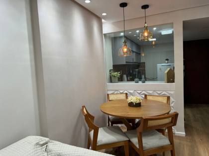 Apartamento Para Vender com 2 quartos Porteira Fechada  Ondina em Salvador