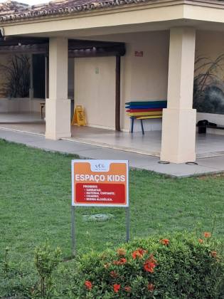 Apartamento Para Vender com 2 quartos 1 suíte no bairro Imbuí em Salvador
