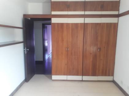 Apartamento 4 quartos com 2 suítes no Itaigara