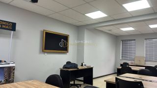 Sala comercial 39 m² no Caminho das árvores (TANCREDO NEVES)