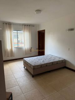 DUAS CASAS NO ITAIGARA