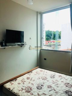 Apartamento 3 Quartos na Barra – Reformado e a Poucos Metros da Praia!