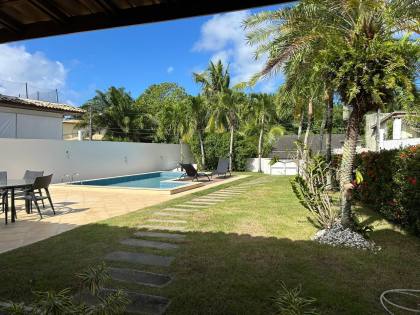 Casa de Condomínio 4 suítes Centro em Lauro De Freitas