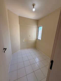 Apartamento 3 /4 e 1 suíte Imbuí