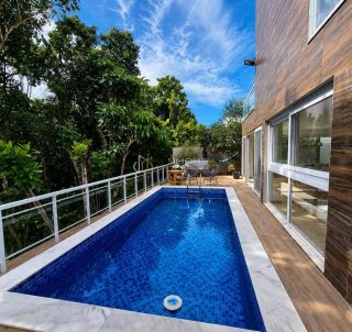 Casa Condomínio 5 /4 e 3 suítes Aplhaville I  Patamares em Salvador