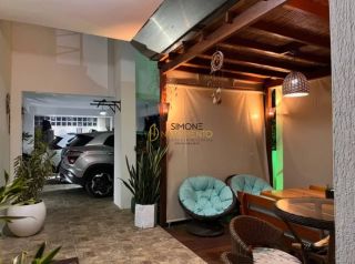Casa Condomínio 4/4 e 1 suíte Buraquinho