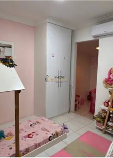 Casa Condomínio 4/4 e 1 suíte Buraquinho