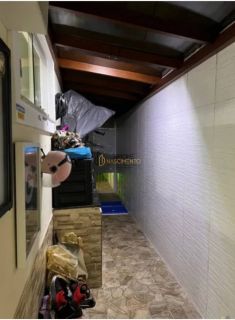 Casa Condomínio 4/4 e 1 suíte Buraquinho