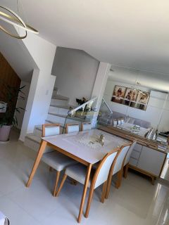 Casa Condomínio 2 /4 e 2 suítes Abrantes